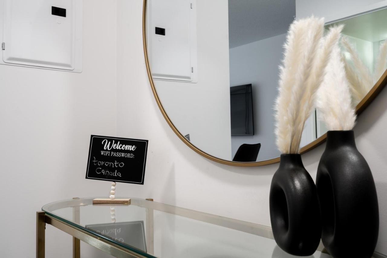 The Perfect Getaway Appartement Toronto Buitenkant foto